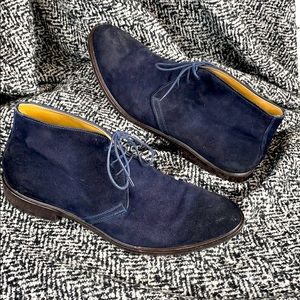 Gorgeous midnight blue VERO CUOIOS, Made in Italy.